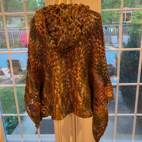 Express Bohemian Sweater Poncho - Picture 7 of 12